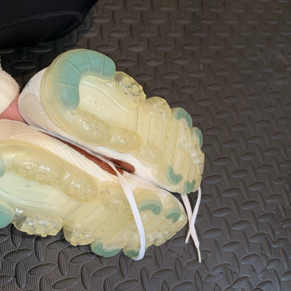 Nike vapormax’s - Picture 5 of 5